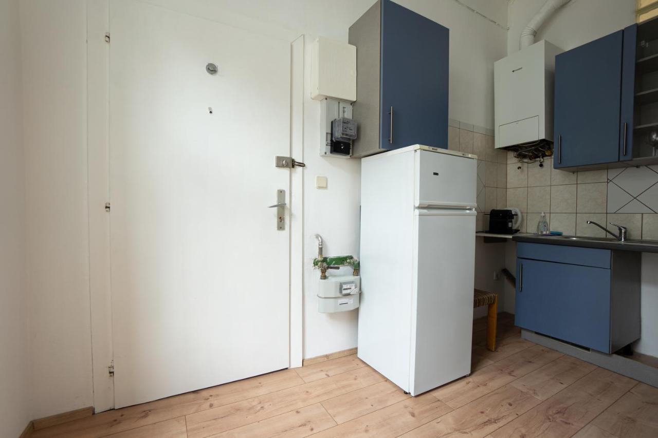Lovely 1-Bedroom Apartment Next To Praterstern Wien Exterior foto